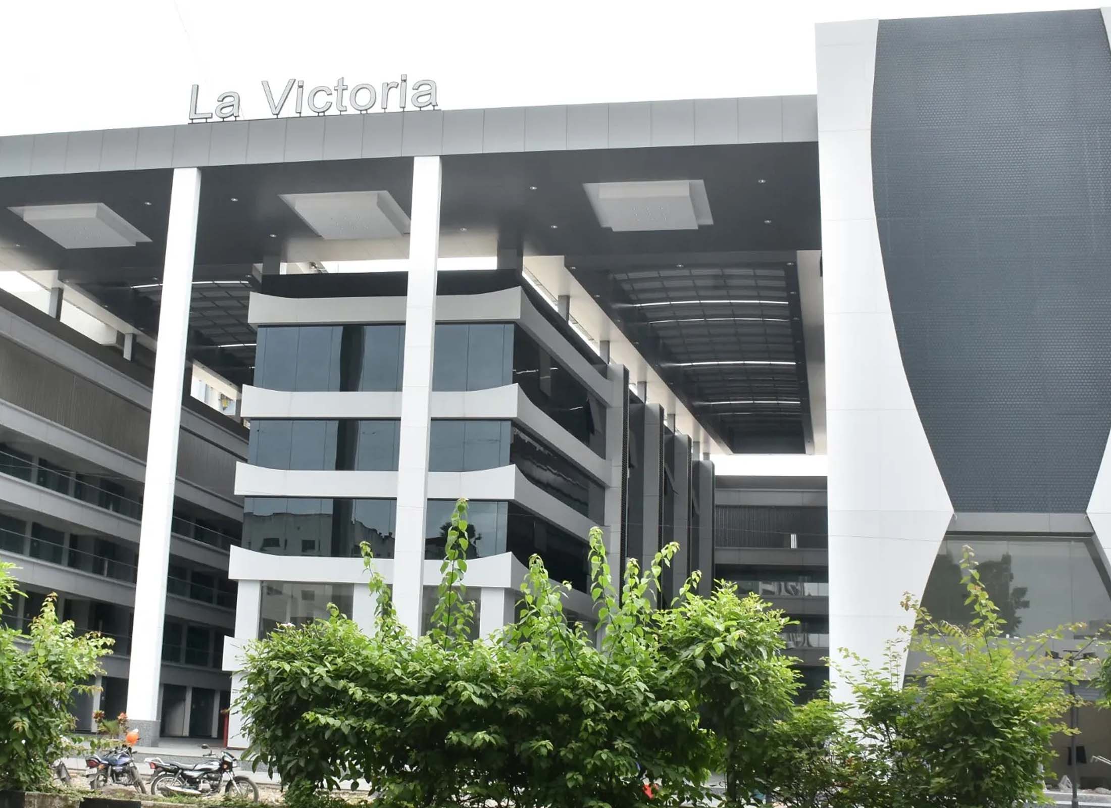 LA VICTORIA